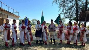 chitalishte doirenci 108231 Клубът за народни хора "Настроение "към Народно читалище "Просвета-1906 г. в ловешкото село Дойренци спечели първо място на фестивала "Тараклъка пее и танцува"