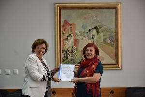 biudjeti 2709231 1 Кметът на Община Ловеч Корнелия Маринова връчи бюджетите за 2023 г.