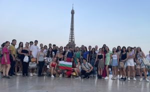 ezikova france 2509231 1 45 ученици, изучаващи френски като първи и втори чужд език, и 3 преподаватели от Профилирана езикова гимназия „Екзарх Йосиф I“