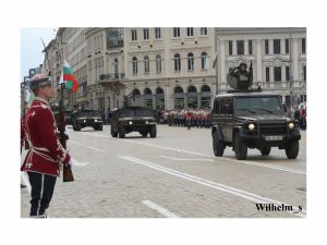izlojba voin 409231 Във фоайето на областната администрация ще бъде експонирана изложба фоторазказ за изпълнението на войнския дълг на няколко поколения военнослужещи