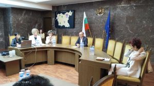 komisia zdravna karta 1309231 Подготовка за изработването на областна здравна карта започна днес нарочна комисия, назначена със заповед на министъра на здравеопазването. Неин председател е областният управител Виктор Стойчев