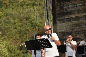 koncert duhova muzika 2109231 6 Общинският духов оркестър на Община Ловеч бе отличен с плакет от кмета Корнелия Маринова