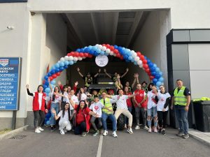 redcross lovech 1610231 4 БЪЛГАРСКИ МЛАДЕЖКИ ЧЕРВЕН КРЪСТ ОТБЕЛЯЗА 102 ГОДИШНИНАТА СИ С ИГРИ И ДЕМОНСТРАЦИИ НА ТЕМА „ПЪТНА БЕЗОПАСНОСТ“ С ДЕЦАТА ОТ ТРОЯН
