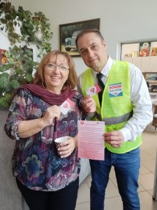 redcross lovech 1610231 7 БЪЛГАРСКИ МЛАДЕЖКИ ЧЕРВЕН КРЪСТ ОТБЕЛЯЗА 102 ГОДИШНИНАТА СИ С ИГРИ И ДЕМОНСТРАЦИИ НА ТЕМА „ПЪТНА БЕЗОПАСНОСТ“ С ДЕЦАТА ОТ ТРОЯН
