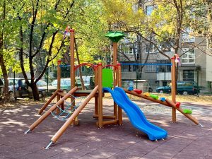 Как може да изглежда детска площадка 2010231 Подобряването на градската среда е един от основните приоритети на кандидата за кмет Искрен Арабаджиев