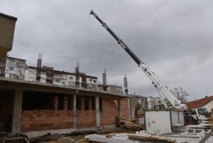 4 По сметките за общински дейности има 250 000 лв. и неразплатени фактури над 5.2 милиона лева