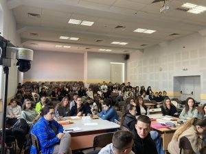 den chetene 1711231 5 Ученици от ПЕГ "Екзарх Йосиф I" в Ловеч се включиха в събитията по повод  Деня на четенето - 17 ноември