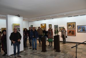 esenen salon 1711231 5 Традиционният Есенен салон с нови творби от ловешките художници отвори врати в Художествената галерия