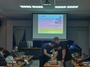 kurs dolekarska pomosht 2011231 5 В Ловеч се проведе специализирано обучение по „Първа долекарска помощ при спешни състояние на деца“
