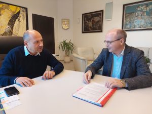 oblasten kmet 2911231 Първа официална среща проведоха днес областният управител Виктор Стойчев и новият кмет на община Ловеч Страцимир Петков