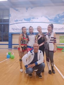 rocksmile2011231 2 Спортен клуб „Роксмайл“ -  Ловеч, завоюва един златен, два сребърни и един бронзов медал на Държавното първенство по Акробатичен рокендрол