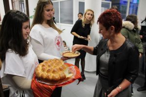 teteven semeistvo 2211231 2 Община Тетевен отбеляза Въведение Богoродично или Деня на християнското семейство и християнската младеж