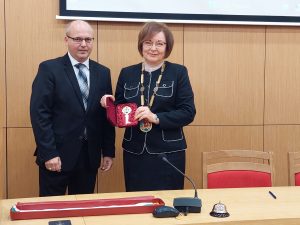 troyan obs 711231 1 Клетва положиха новоизбраните общински съветници в Троян, кметът на общината и кметовете на кметства