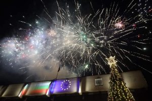 elha troyan 1212231 Народният певец Христо Косашки ще пее в Троян на площад "Възраждане" в новогодишната нощ