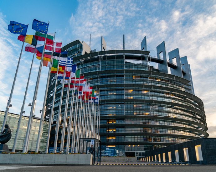 europarlament 612231 Евробарометър: европейците ценят членството в ЕС и интересът им към европейските избори расте