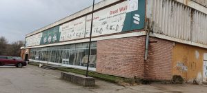 sportna zala 2901241 1 Кампания за набиране на средства за спешен частичен ремонт на спортната зала в Ловеч обяви кметът Страцимир Петков