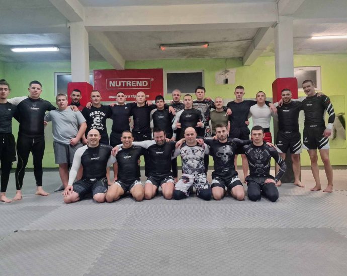 Еnergy grappling team1801241 2 Ловешкият клуб по граплинг и джу джицу Еnergy grappling team разшири обхвата на дейността си със свой клон в Троян