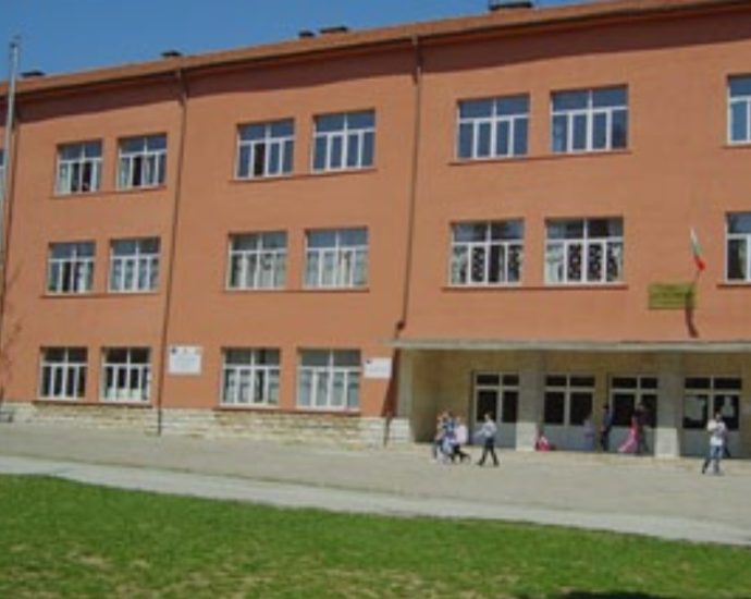 jablanica 1902241 6 583 467 лева за спортна инфраструктура в тринадесет училища на Ловешка област отпусна правителството