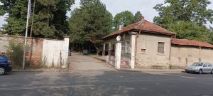 kazarma 103241 Кметът Петков задейства процедурата за терена на Казармата