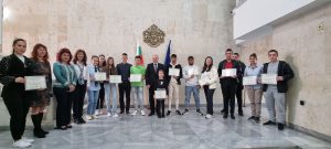 ou konkurs 2803241 2 В Областна администрация бяха връчени наградите на победителите от фотоконкурса „ Усмивка, пролет, живот , природа“