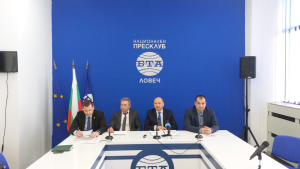 preskonferencia kmet 2303241 1 Днес кметът Страцимир Петков ще подпише в МРРБ споразумение за финансиране на дейности по проектиране за реконструкция на квартал "Здравец"