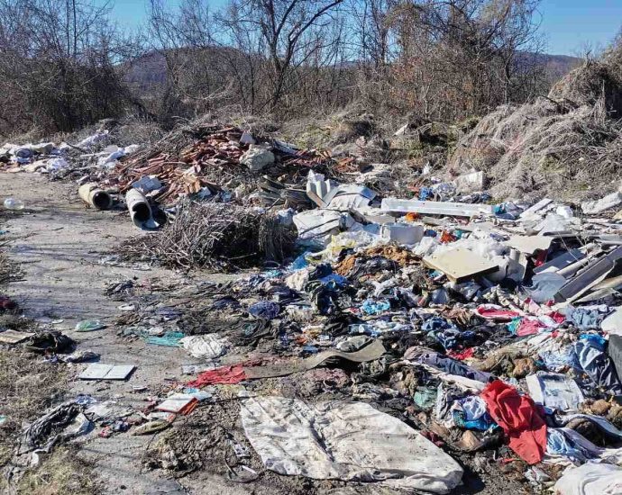smetishta 29032412 В ход е регулярно почистване на локални замърсявания в селата