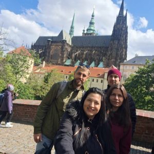ezikova 3004241 Четирима преподаватели от ПЕГ „Екзарх Йосиф I” взеха участие в структурирания курс „Преподаване на общообразователен предмет на чужд език“ (CLIL) в Прага