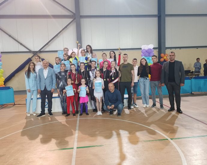 roc smle 2204241 3 „Роксмайл“ с четири медала от турнира по акробатичен рокендрол в Ловеч