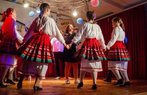 koncert ezikova 1405241 Благотворителният концерт на езиковци в подкрепа ремонта на спортната зала на 16 май