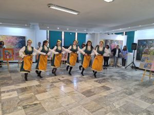 nagrajdavane konkurs 3005241 4 На церемония в Художествената галерия „Проф. Теофан Сокеров“ бяха наградени победителите от Националния конкурс за детска рисунка, компютърна рисунка и есе на тема „Детство мое - реално и вълшебно“