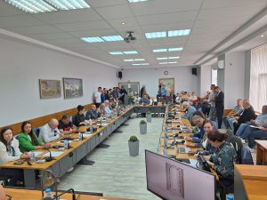 obs 3005241 Община Ловеч приема в дарение градския стадион и цялата тренировъчна база на „Ловеч спорт 96“