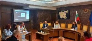ou komisia bezopasnost 1705241 Областната комисия по безопасност на движението по пътищата разгледа изпълнението на Областната план-програма до момента