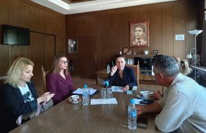 sreshta izbori 3105241 Областният управител Дора Стоянова заяви готовност за провеждането на избори за европейски парламент и народни представители на 9 юни 2024 г.