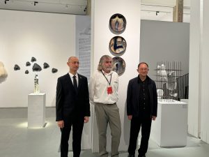 troyan china 1705241 5 В партньорският на Троян град Дзиндъджън в Китай бе открита българо-китайска изложба за съвременно изкуство „Керамични преходи”