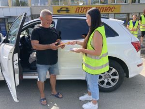 AKCIA bezopasnost 2606241 1 Ловешки ученици с акция по пътна безопасност „Ваканция! Да пазим децата на пътя!“