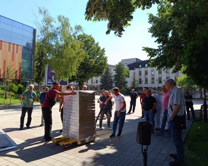 biuletini 706241 1 Хартиените бюлетини за изборите на 9 юни, за европейски парламент и за народни представители, пристигнаха  в областна администрация