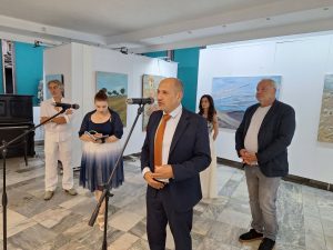 izlojba 2706241 1 Френският художник Бруно Жорж Давид подреди в изложбена зала „Вароша“ в Ловеч над сто свои произведения