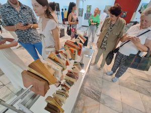 izlojba 2706241 3 Френският художник Бруно Жорж Давид подреди в изложбена зала „Вароша“ в Ловеч над сто свои произведения
