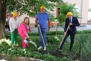 parva kopka veter 506241 2 В Ловеч започна изграждането на Център за високи постижения в Националната професионална гимназия по ветеринарна медицина „Проф. д-р Димитър Димов“