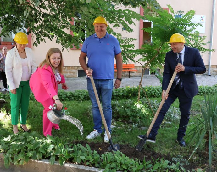 parva kopka veter 506241 2 В Ловеч започна изграждането на Център за високи постижения в Националната професионална гимназия по ветеринарна медицина „Проф. д-р Димитър Димов“