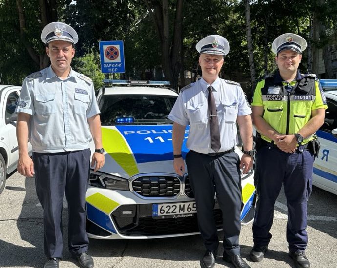 police auto 506241 2 Сектор „Пътна полиция“ при ОД МВР-Ловеч с нова придобивка - BMW M340i