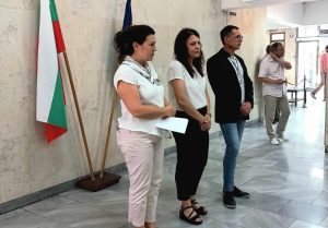 izlojba radoslavov 307241 2 Областният управител Дора Стоянова домакин на документалната изложба „Д-р Васил Радославов – държавникът от Ловеч“