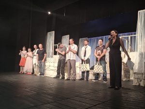 premiera zaicite 207241 2 Премиерата на "Зимните навици на зайците" в Ловеч оправда надеждите за сериозно и завладяващо зрелище