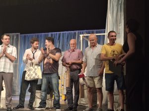 scenichni rabotnici 307241 2 С уважение и внимание към приноса на сценични служители от Драматичен театър "Борис Луканов" - Ловеч. Четирима от тях бяха наградени