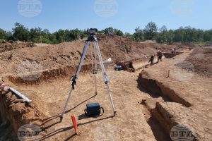svetilishte 1507243 В Ловешко разкрива тайните си светилище на седем хиляди години, оградено с обреден ров