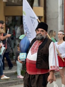 festival sliva 2409241 15 Приключи 31-то издание на Български фестивал на сливата – пъстро, многолюдно, разнообразно. Троян и Орешак празнуваха четири дни и посрещнаха гости от цялата страна