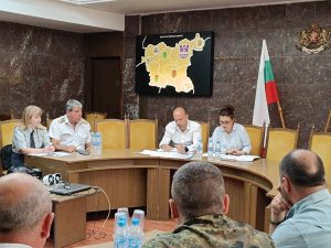 savet bedstvia 909241 2 На заседание на Областния съвет за намаляване риска от бедствия беше отчетено състоянието на изкуствени и естествени водоеми, речни корита, дерета и канализационна инфраструктура в урбанизирана и извън урбанизирана територия в област Ловеч