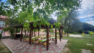 uchilishta troyan 1509241 1 Учебните заведения на територията на община Троян са в готовност и очакване на новата учебна 2024/2025 г.