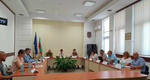 vik teteven 409241 Областният управител Дора Стоянова взе участие в среща за обсъждане на проблемите с водоснабдяването в Тетевенския район