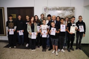 deca kmet nagrada 710241 Участниците в програмата на фестивала на побратимените градове бяха наградени от кмета на община Ловеч